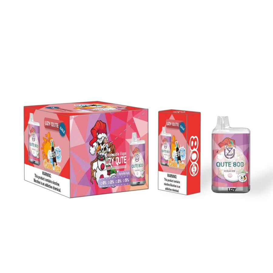 Conception de l'emballage pour la vape jetable "UZY QUTE" Cola Ice, comprenant une boîte rouge avec une illustration du Père Noël, des images du produit, 800 bouffées et des avertissements sur la nicotine.